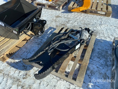 2025 GIYI GY-XJ5T 25 in Hydraulic Excavator Thumb (Unused)