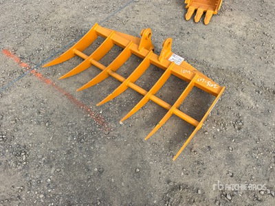 2026 GIYI 46 in Excavator Rake - Fits Cat 303 (Unused)