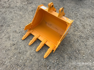 2026 GIYI 24 in Digging Excavator Bucket - Fits Cat 303 (Unused)