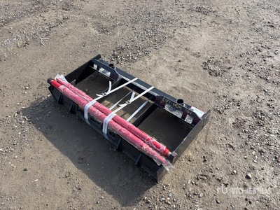 2026 GIYI GY-BF47 47 in Skid Steer Bale Spear (Unused)