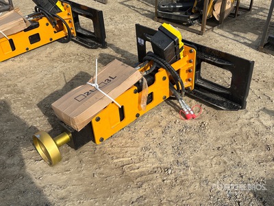 2026 GIYI GY-D680 Skid Steer Post Driver (Unused)