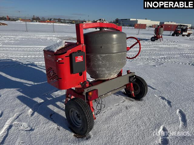 Inopratable Betonniere 1 Essieu S/A Betoniera portatile da cantiere (Inoperable ...
