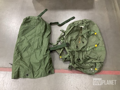 (30) Duffel Bags