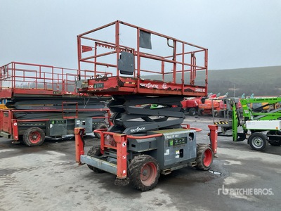 2015 Skyjack SJ6832RT 4x4 Diesel Hebebühne