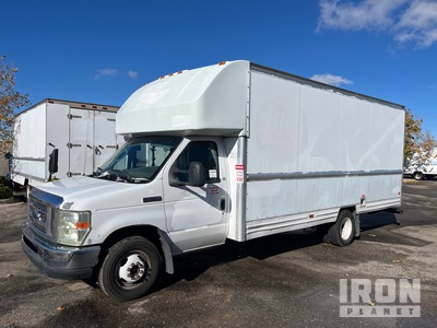 2008 Ford E-350 Cutaway Furgone cargo