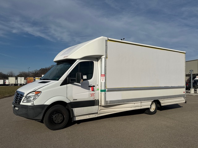 2013 Freightliner Sprinter 3500 Van Truck