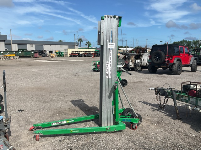 2019 Genie SLC-24 Material Hoist