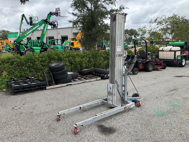2017 Genie SLC24 Material Hoist