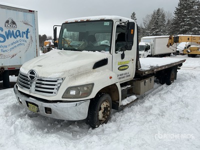 2007 Hino 258 4x2 Tow Truck