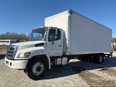 2017 Hino 268 4x2 Van Truck