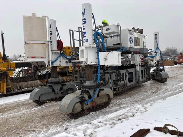 2016 G&Z S400 Slip Form Paver 2016 G&Z S400 Slip Form Paver