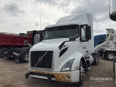2020 Volvo VNR64T640 6x4 T/A Sleeper Truck Tractor (Inoperable)