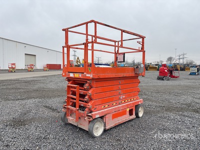 Skyjack SJIII-4740 Electric Scissor Lift