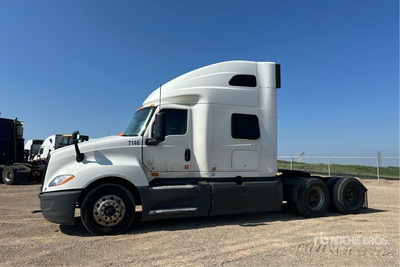 2020 International LT625 Cabeza Tractora Cabina Dormitorio