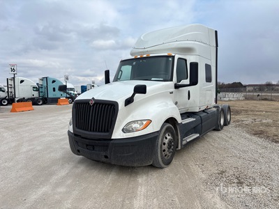 2019 International LT625 6x4 Cabeza Tractora Cabina Dormitorio