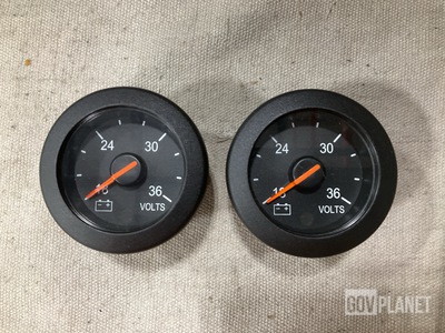(96) Wheeler Bros 00078664-C02540 Voltmeters