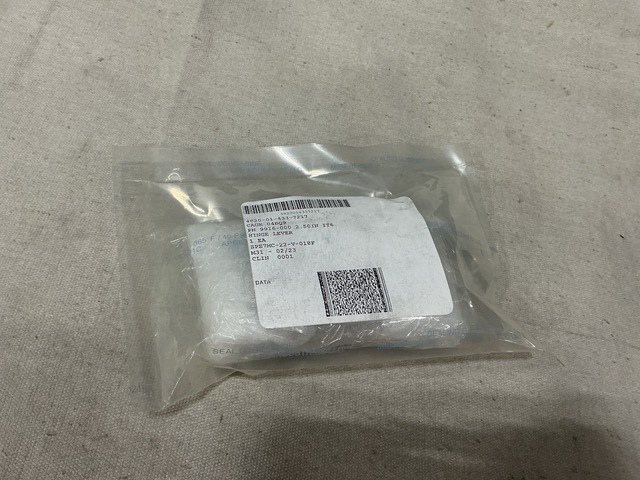 (30) Velan Valve 9916-000 2.50IN IT6 Swing Check Valve Hinges