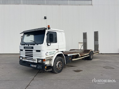 1992 Scania 93M230 4x2 Sleeper Camion Porte materiel Flatbed Truck