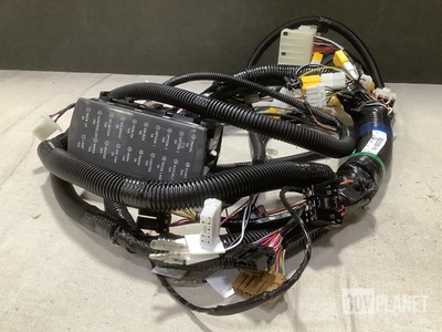 (5) Hitachi 0002289 Wiring Harnesses