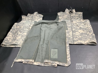 (15) Flame Resistant Vests