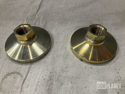 (612) Leveling Mounts