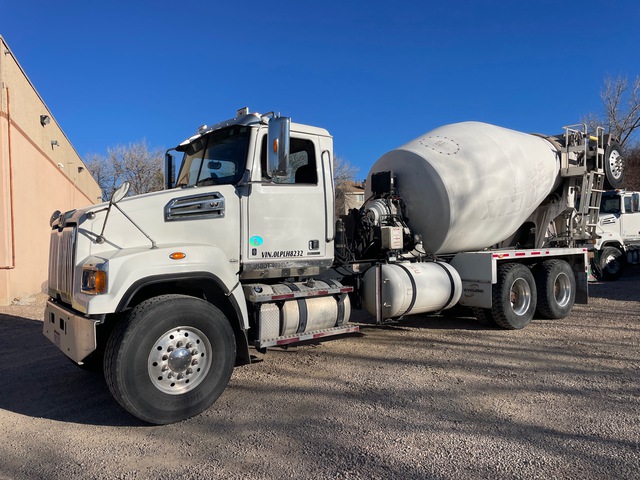 2020 Western Star 4700SF 8x4 Mixer Truck 2020 Western Star 4700SF 8x4 Mixer Truck