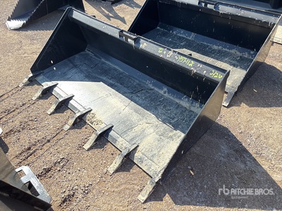 72 In Low Pro w/Teeth Skid Steer Bucket (Unused)