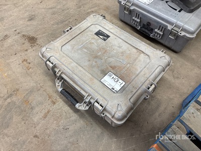 Electric Digitrak Falcon F1 locator and FCD Display Sonde