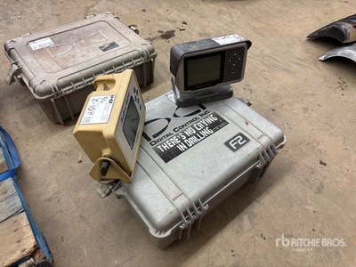 Quantity of (3) Electric Digitrak DCI F2 locator package FSD MFD display FX12 Sonde