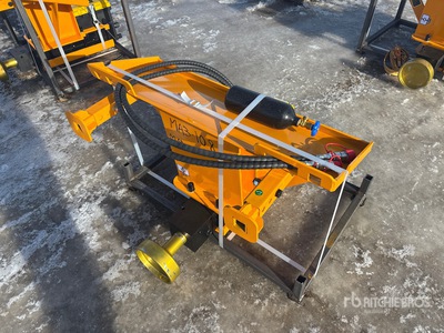 2026 GIYI GY-AD680 Enfonce-pieu pour chargeuse à différentiel (Unused)