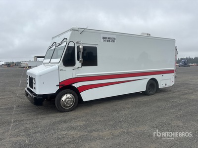 2017 Freightliner MT45 4x2 バントラック