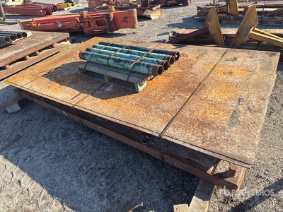 Quantity of (5) 1 ft 2 in x 10 ft (4 in Wall) Loopgraaf schild