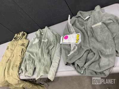 (1) Extreme Cold Weather Parka Liner, (21) Cold Weather Jackets & Assorted Items