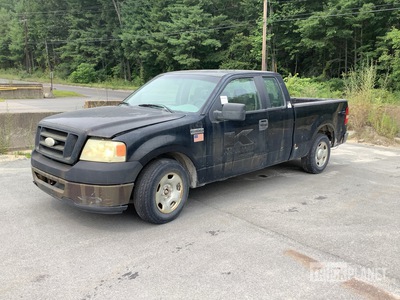 2008 Ford F-150 XL 4x2 Extended Cab Pickup