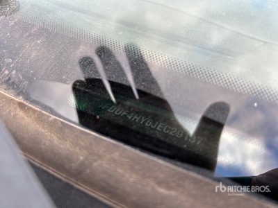 2018 Ford F-450 XL 4x4 Flatbed Truck