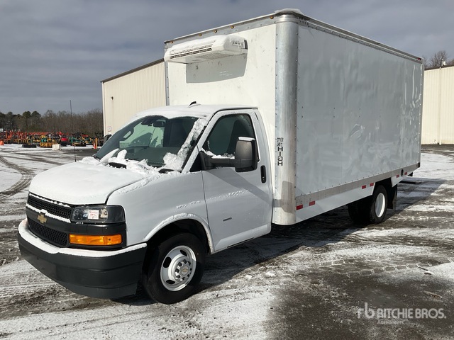 2024 Chevrolet Express 3500 4x2 Refrigerated Truck