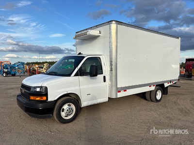 2024 Chevrolet Express 3500 4x2 Camiones
