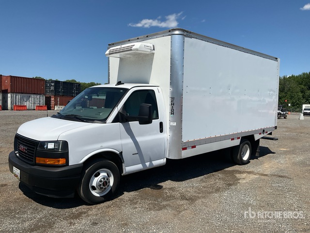 2024 GMC Savana 3500 4x2 Refrigerated Truck
