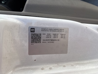 2024 Chevrolet Express 3500 4x2 Camiones