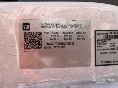 2024 Chevrolet Express 3500 4x2 Refrigerated Truck