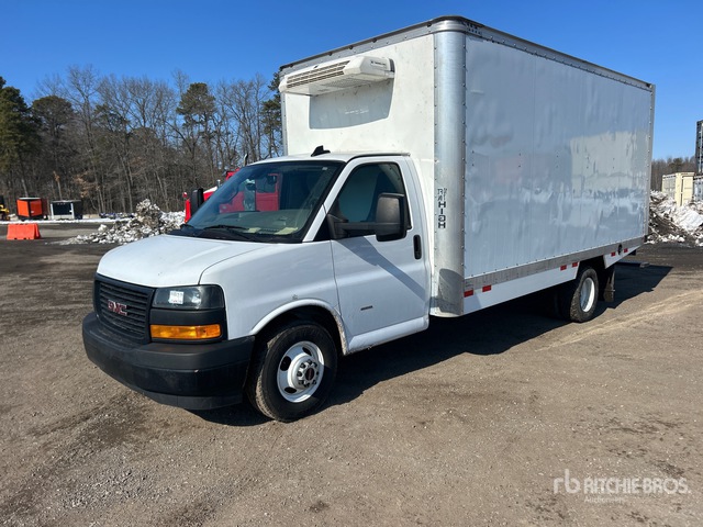2024 GMC Savana 3500 4x2 Refrigerated Truck