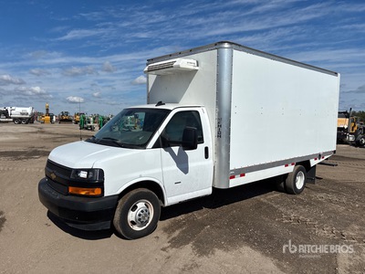 2024 Chevrolet Express 3500 4x2 Refrigerated Truck