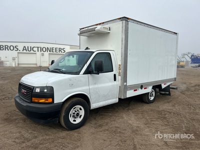 2022 GMC G3500 4x2 Camions réfrigérés