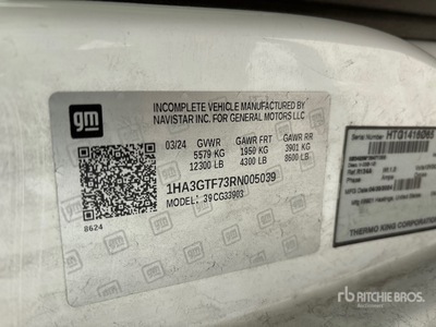 2024 Chevrolet Express G3500 4x2 Refrigerated Truck