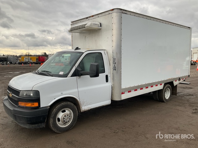 2024 Chevrolet Express G3500 4x2 Refrigerated Truck