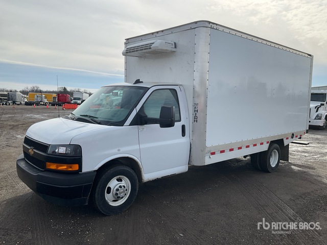 2024 Chevrolet Express G3500 4x2 Refrigerated Truck