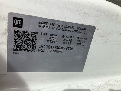 2024 Chevrolet Express G3500 4x2 Refrigerated Truck