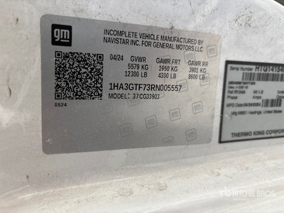 2024 Chevrolet Express G3500 4x2 Refrigerated Truck