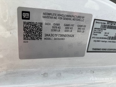 2024 Chevrolet Express G3500 4x2 Refrigerated Truck