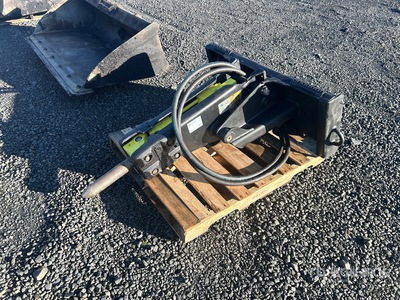 Stanley 13 in Brise-roche pour chargeuse à différentiel